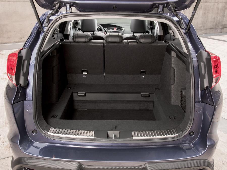  Honda Civic Tourer Sports Pack 2013 года  (фото 2 из 18)